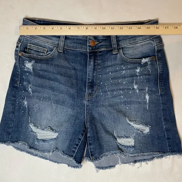 Judy Blue Shorts Distressed Blue Jean Shorts - Picture 4 of 14